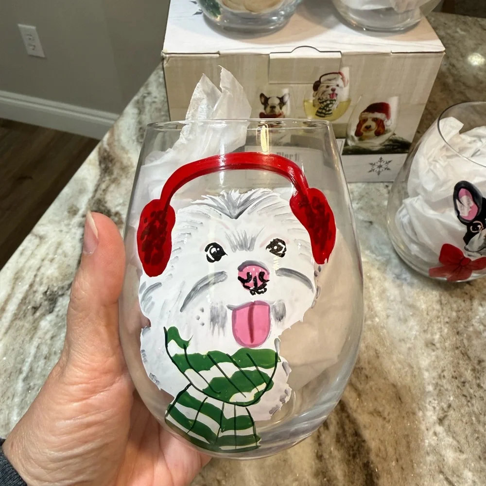 PIER 1 Holiday Christmas Festive Dogs Hand Painted Stemless Wine Glass Set/4 NEW